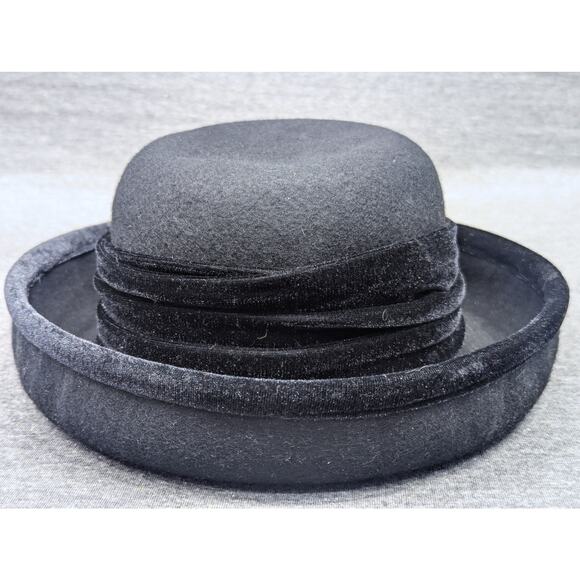 VINTAGE TR Bentley Womens Hat - Black, 100% Wool, Derby Bowler, One Size, NWT - Picture 1 of 7